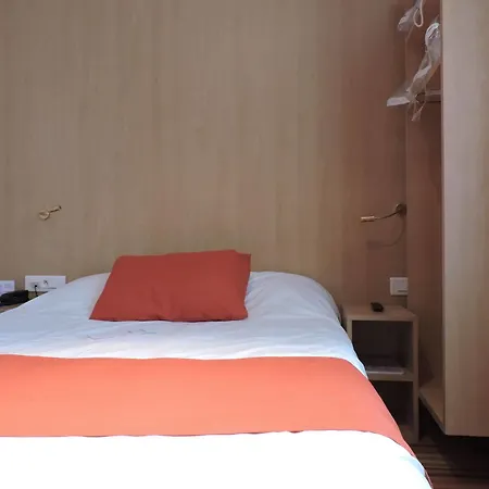 Balmoral 3* Ντινάρ